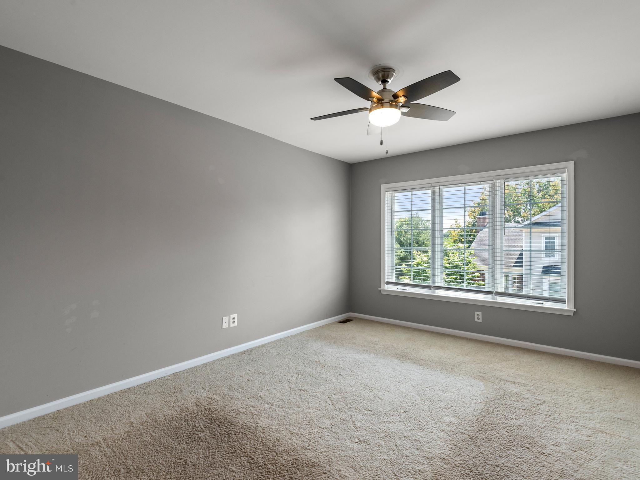 EAGLEVIEW - Residential