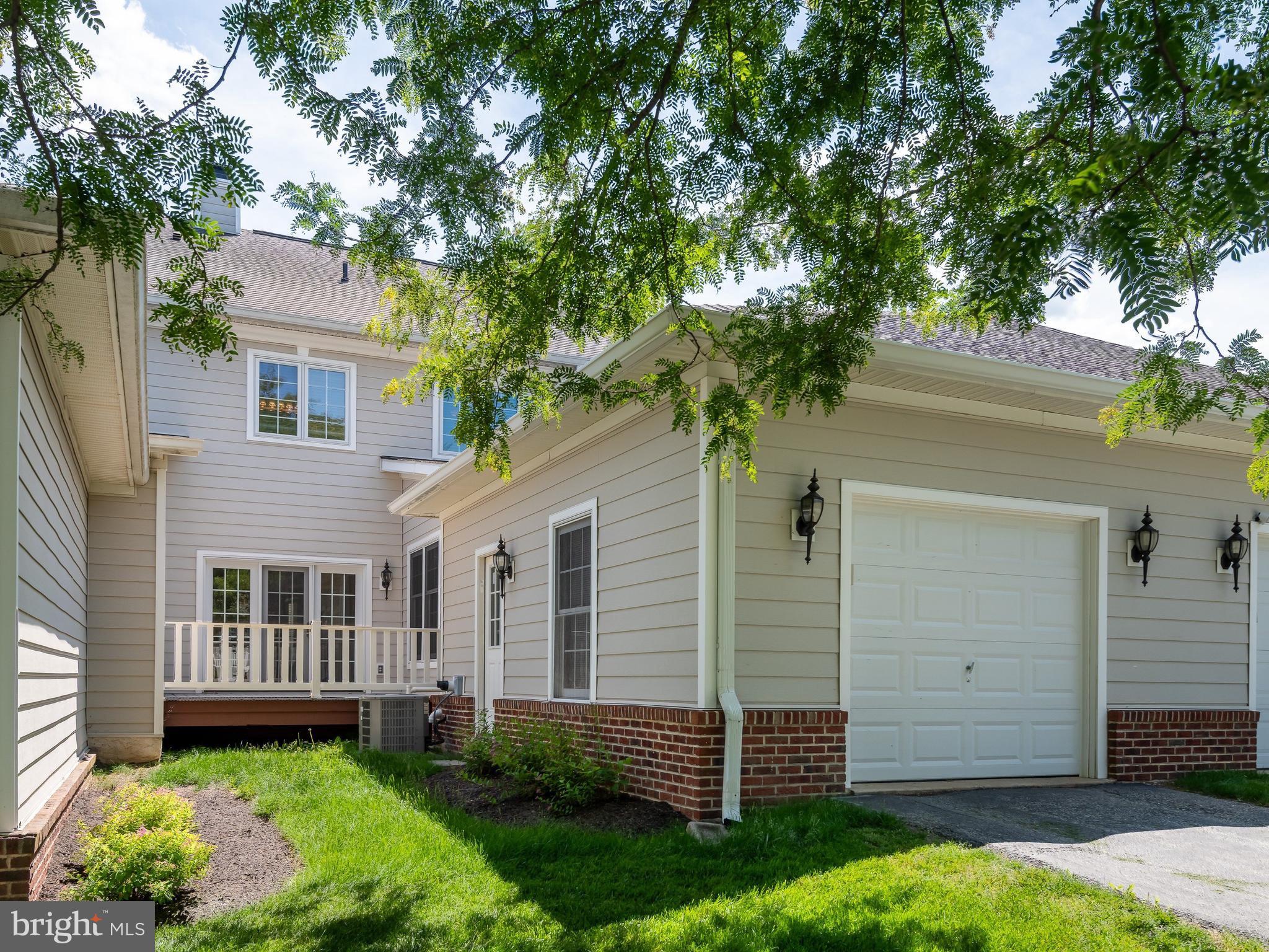 EAGLEVIEW - Residential