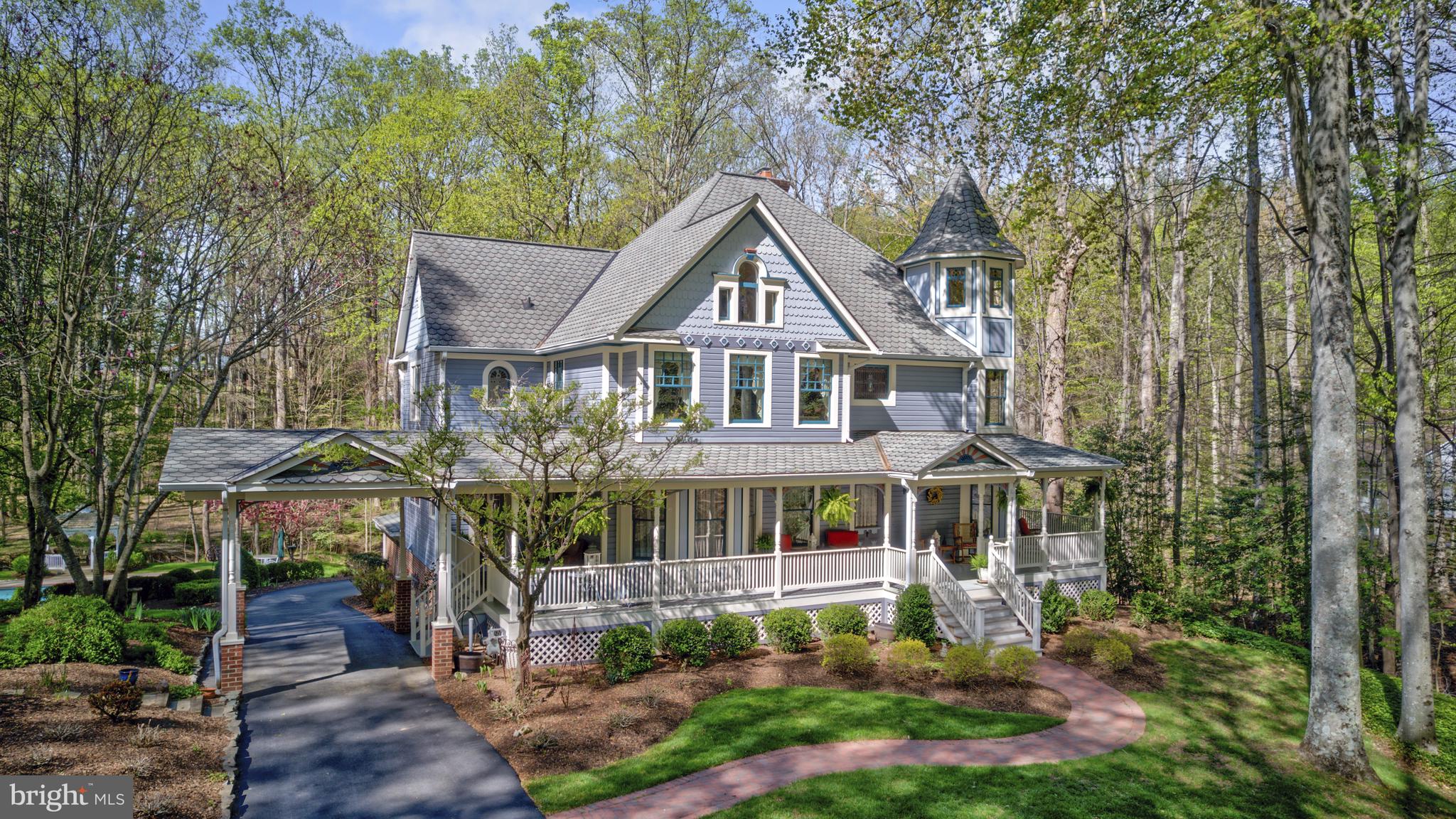 RIVER BEND ESTATES - Residential