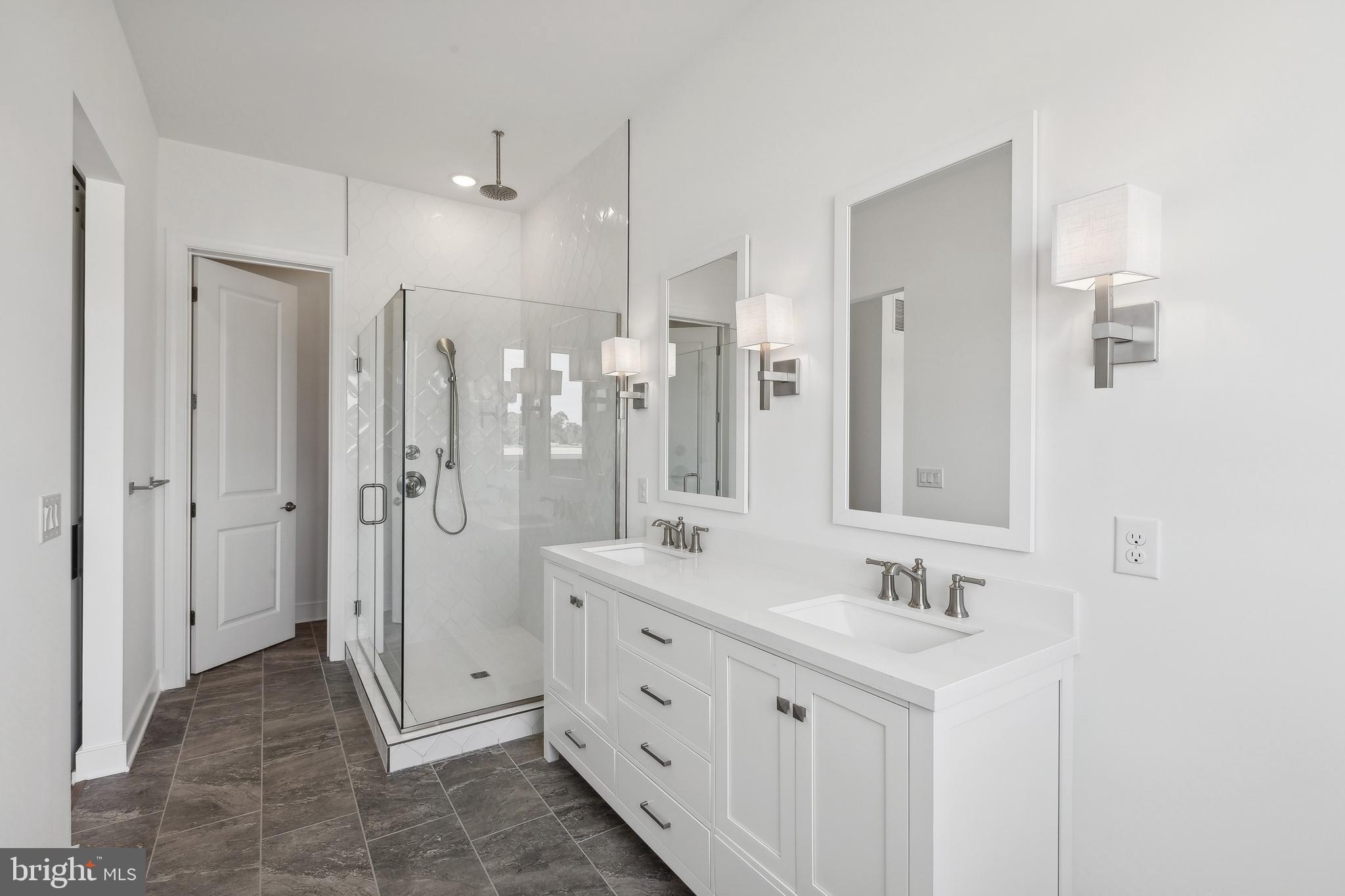 FOUR SEASONS AT KENT ISLAND - Residential
