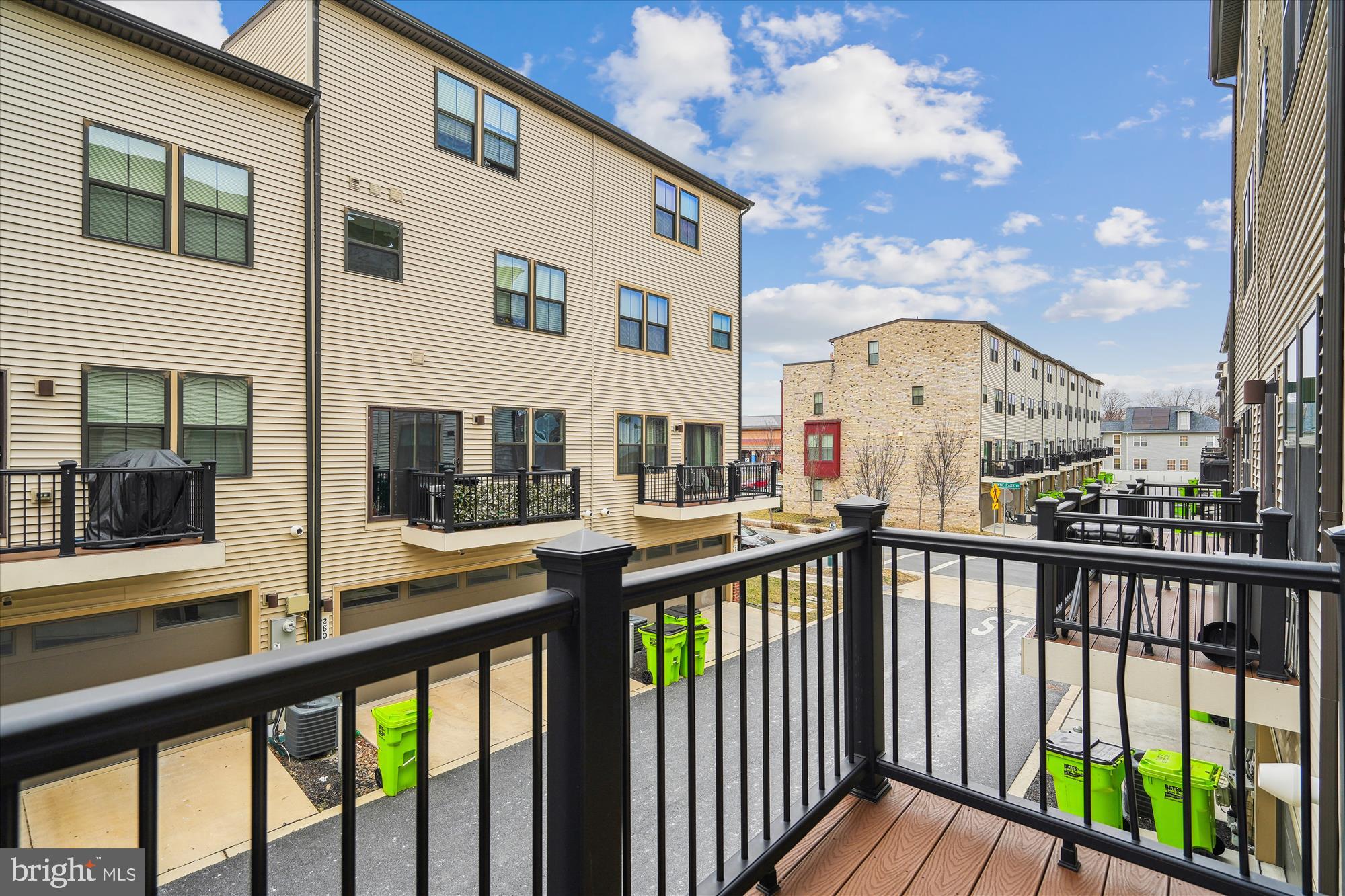 SUITLAND PARK - Residential