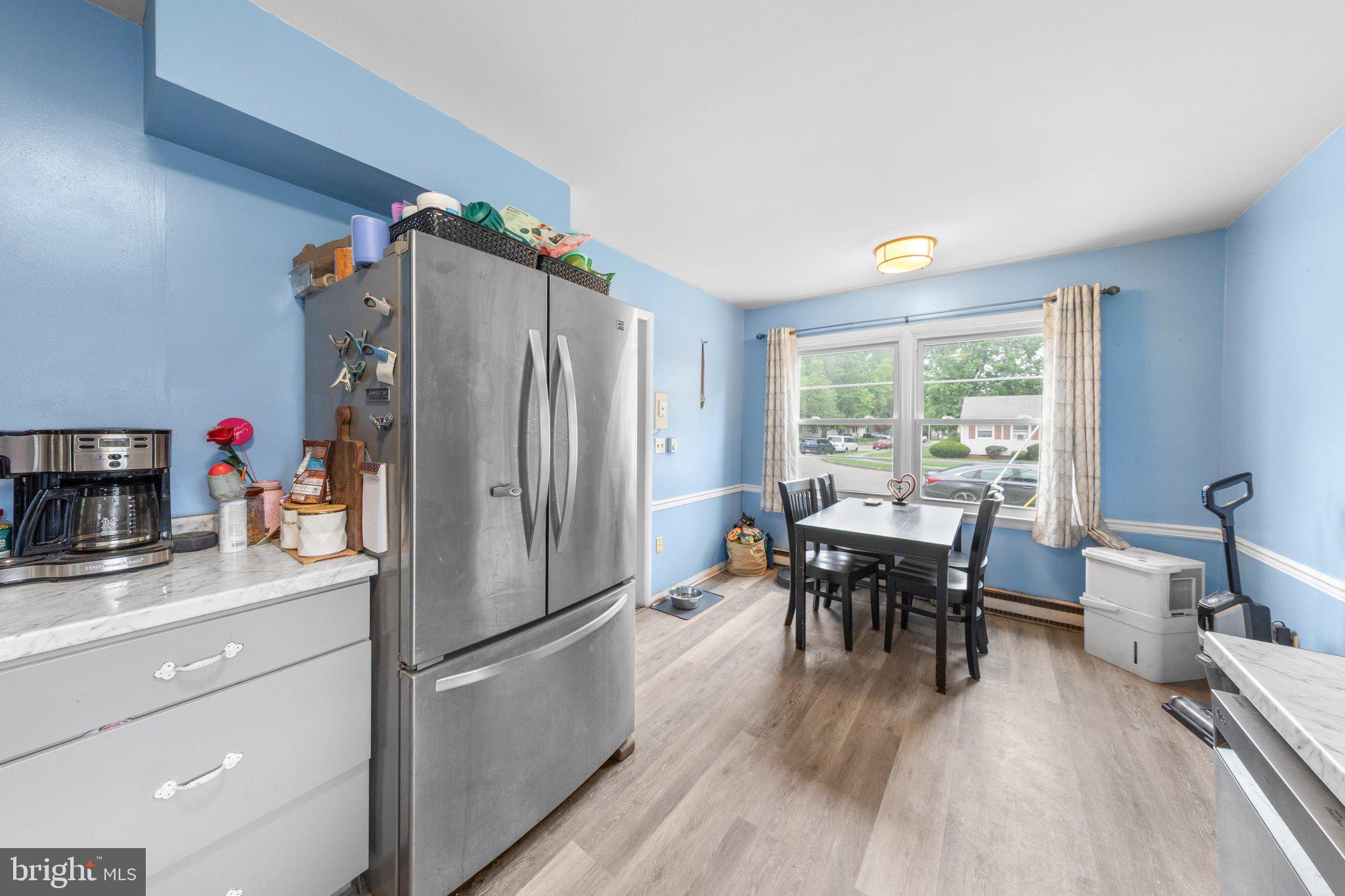 LINCOLN VILLAGE - Residential