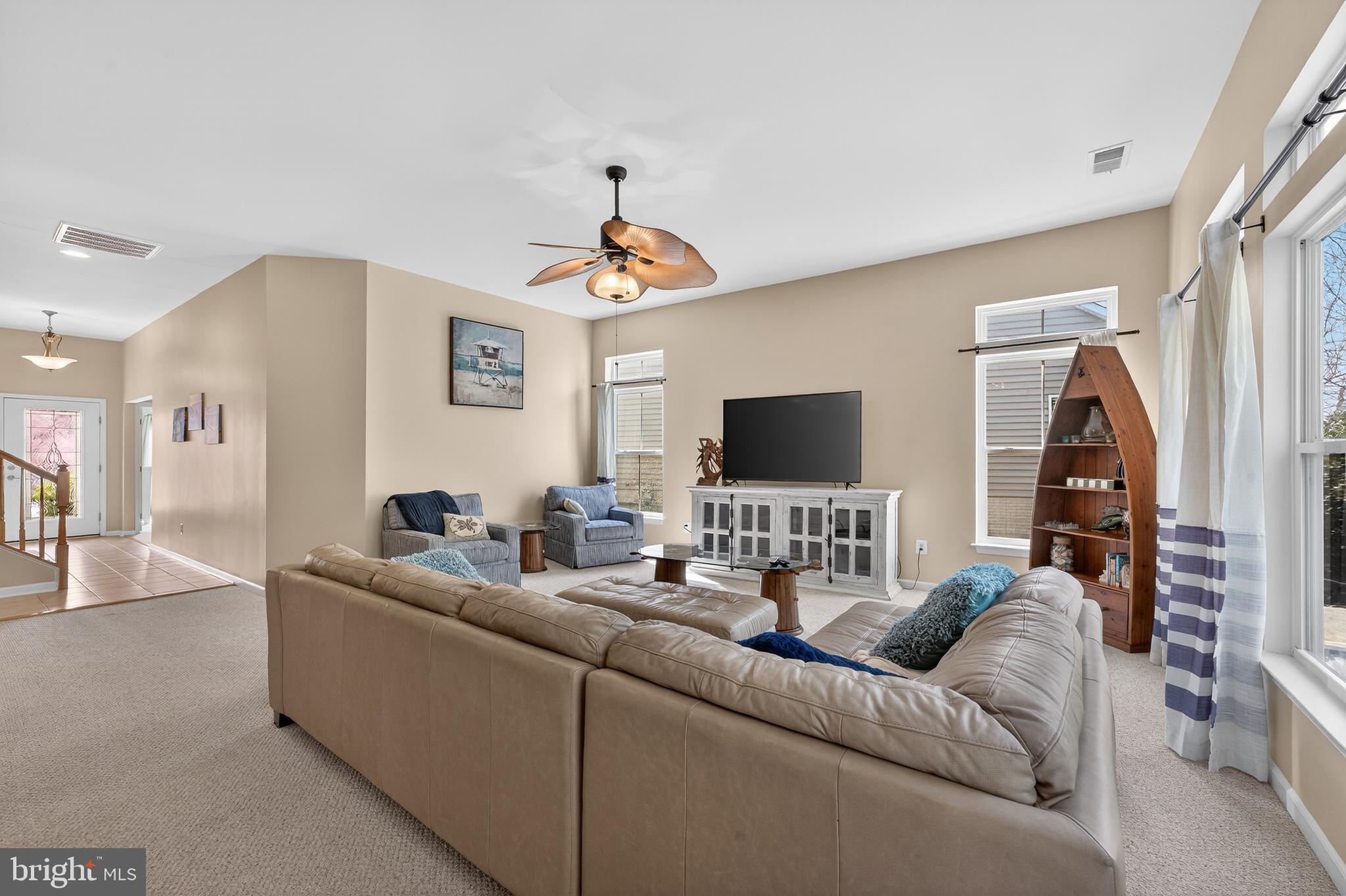 GRANDE AT CANAL POINTE - Residential