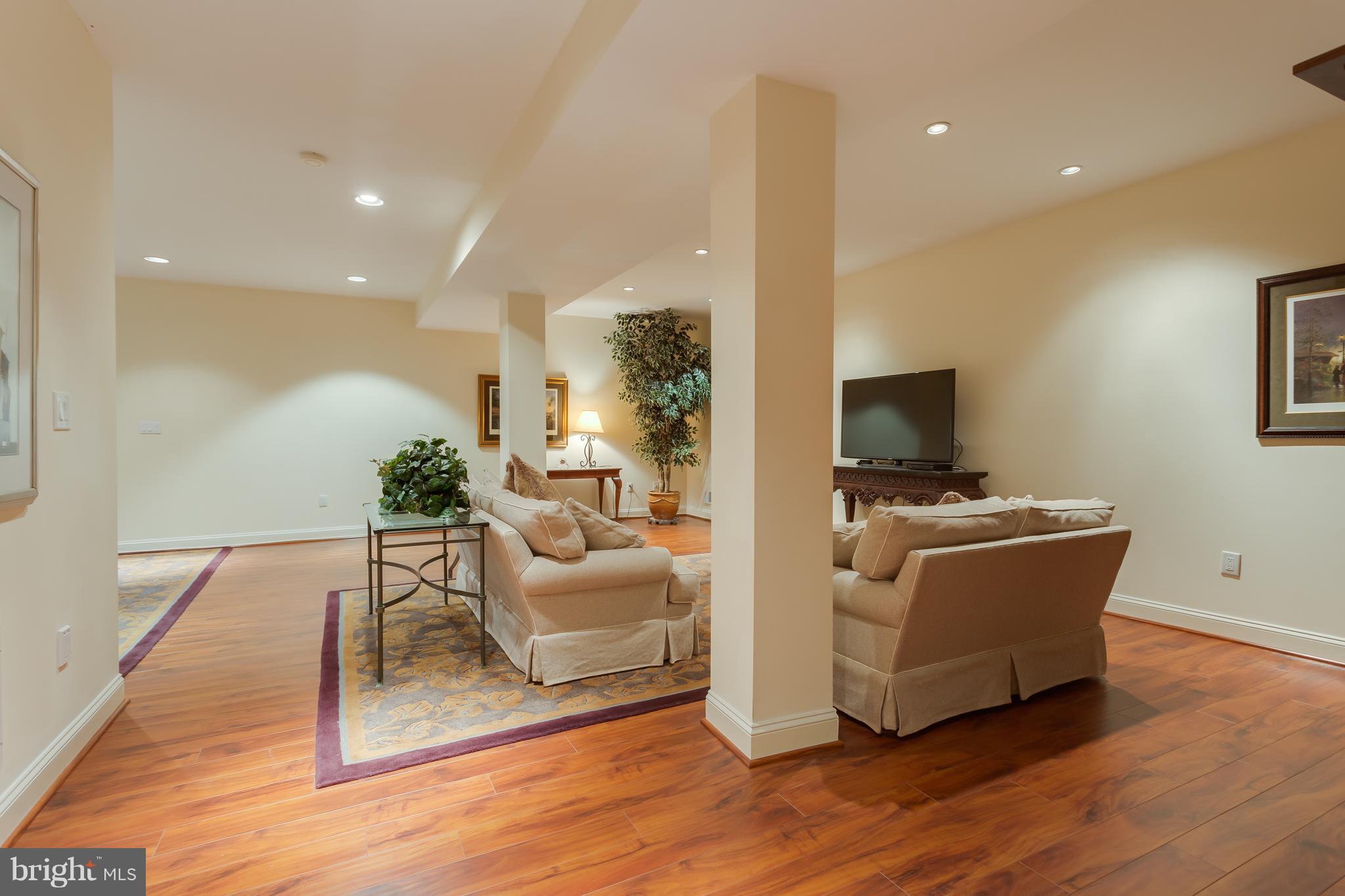 MASS AVE HILLS - Residential