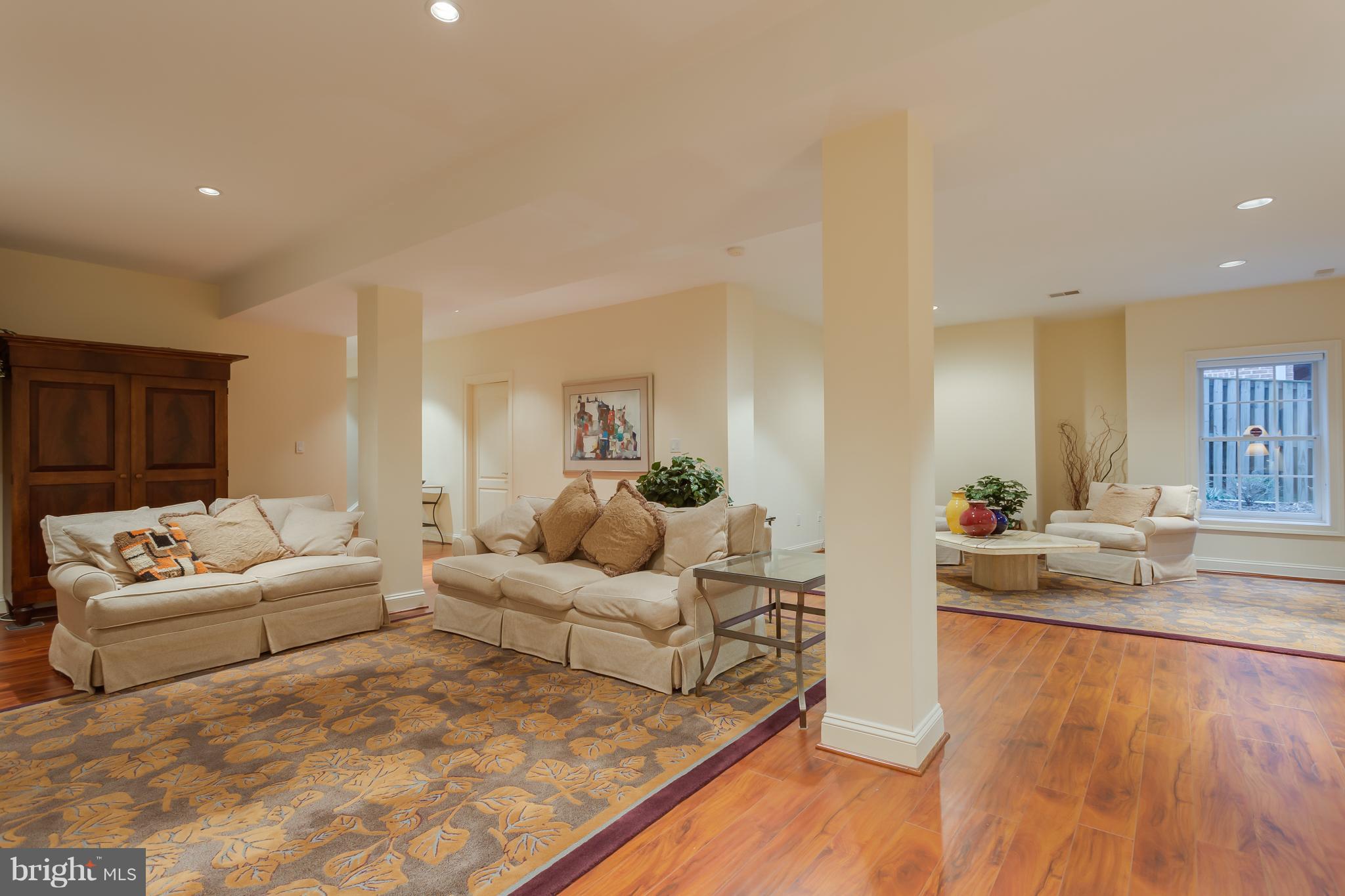 MASS AVE HILLS - Residential