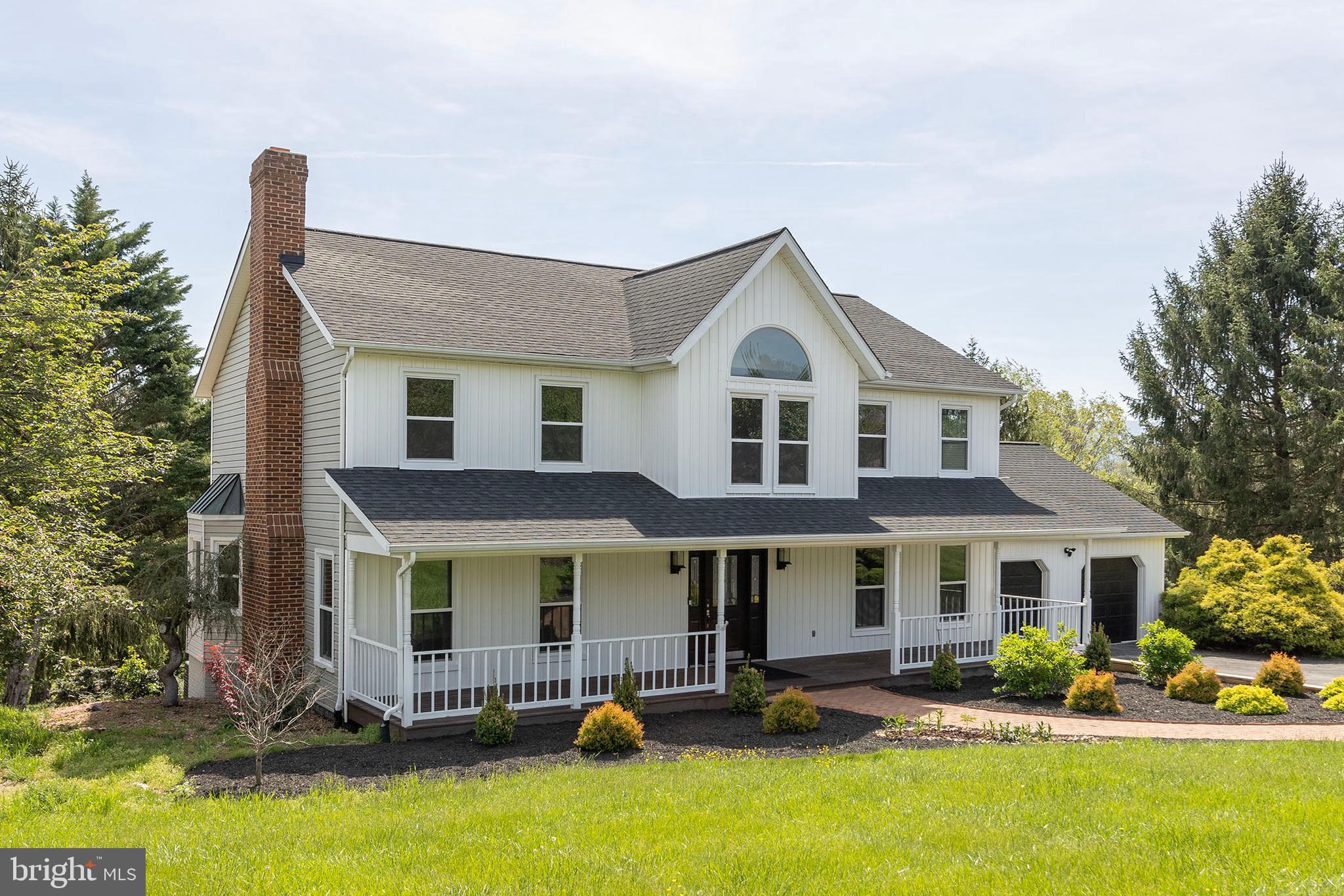 SPRING HOLLOW ESTATES - Residential