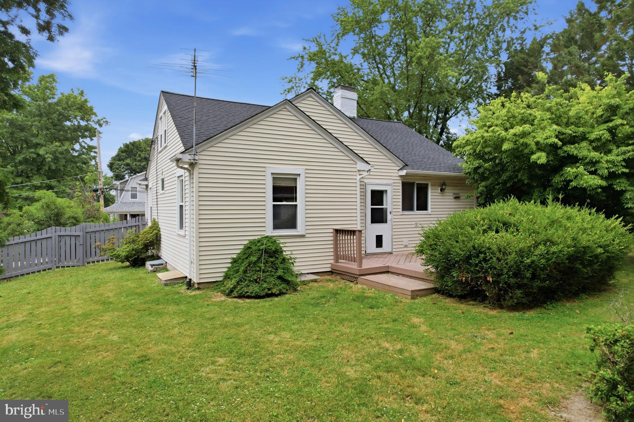 ABINGTON WOODS - Residential