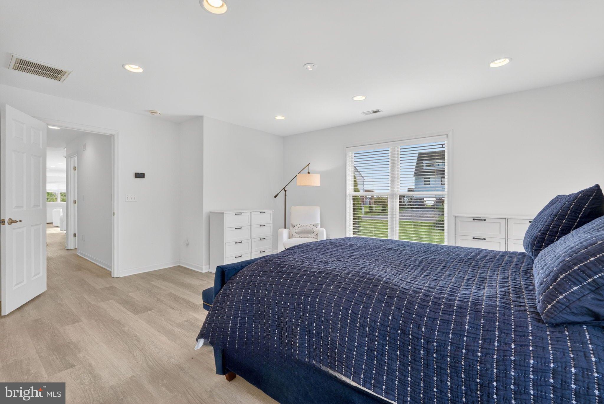 KENT ISLAND ESTATES - Residential