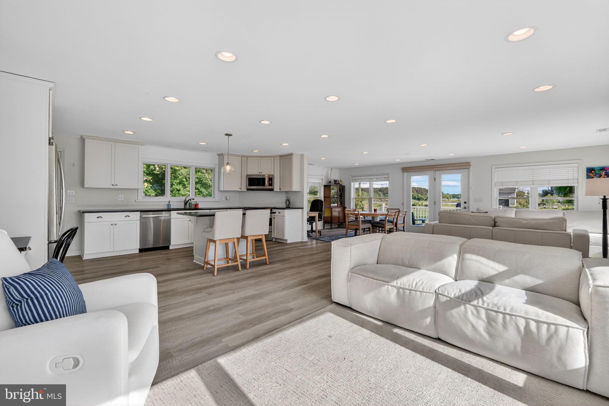 KENT ISLAND ESTATES - Residential