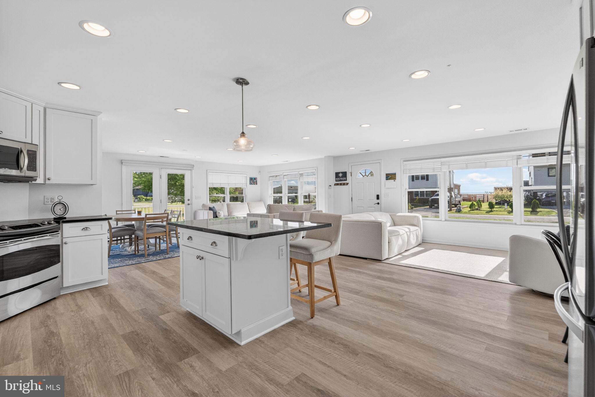 KENT ISLAND ESTATES - Residential
