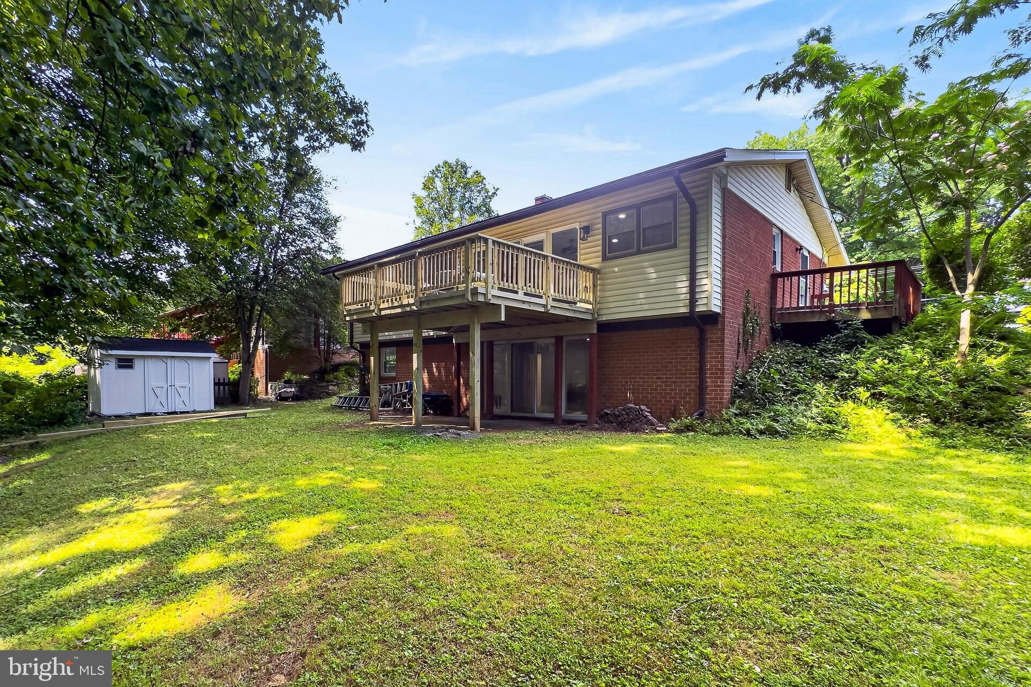 SLEEPY HOLLOW WOODS - Residential