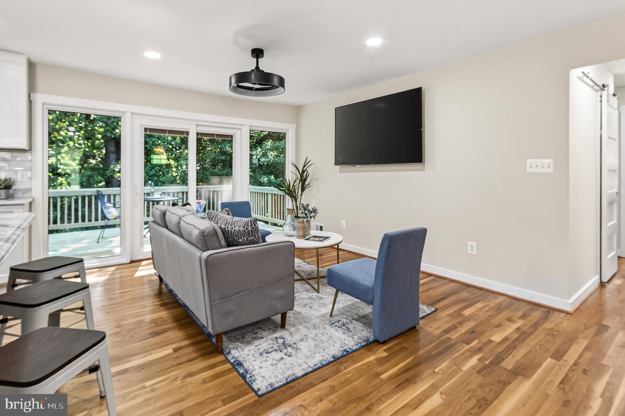 SLEEPY HOLLOW WOODS - Residential
