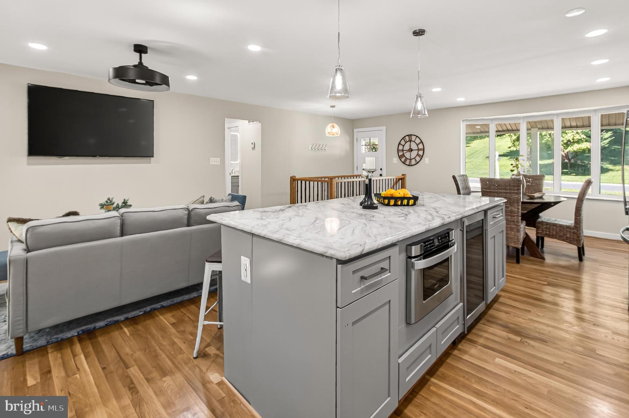SLEEPY HOLLOW WOODS - Residential