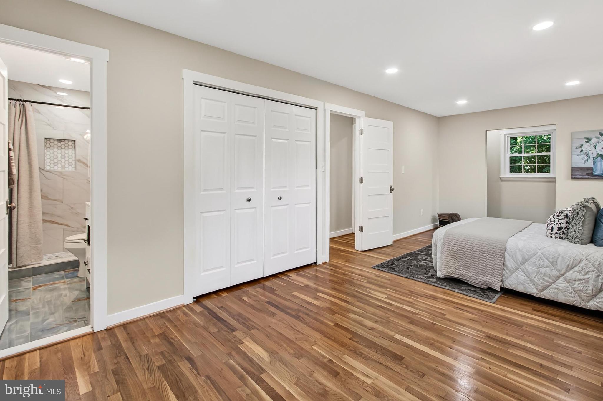SLEEPY HOLLOW WOODS - Residential