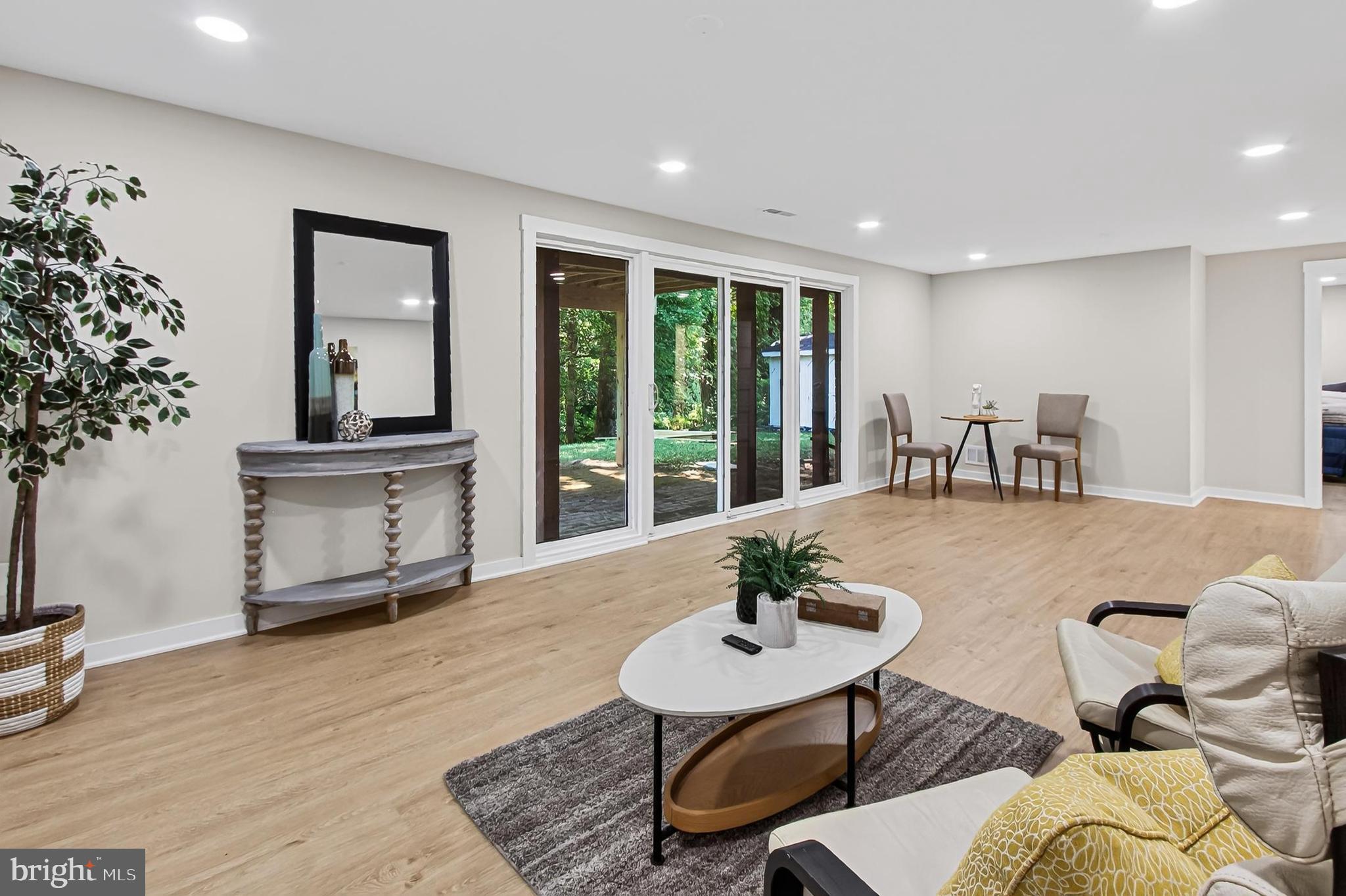 SLEEPY HOLLOW WOODS - Residential