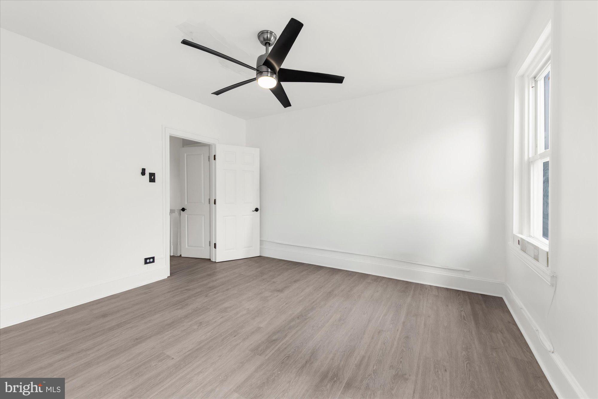 HUNTING PARK - Residential