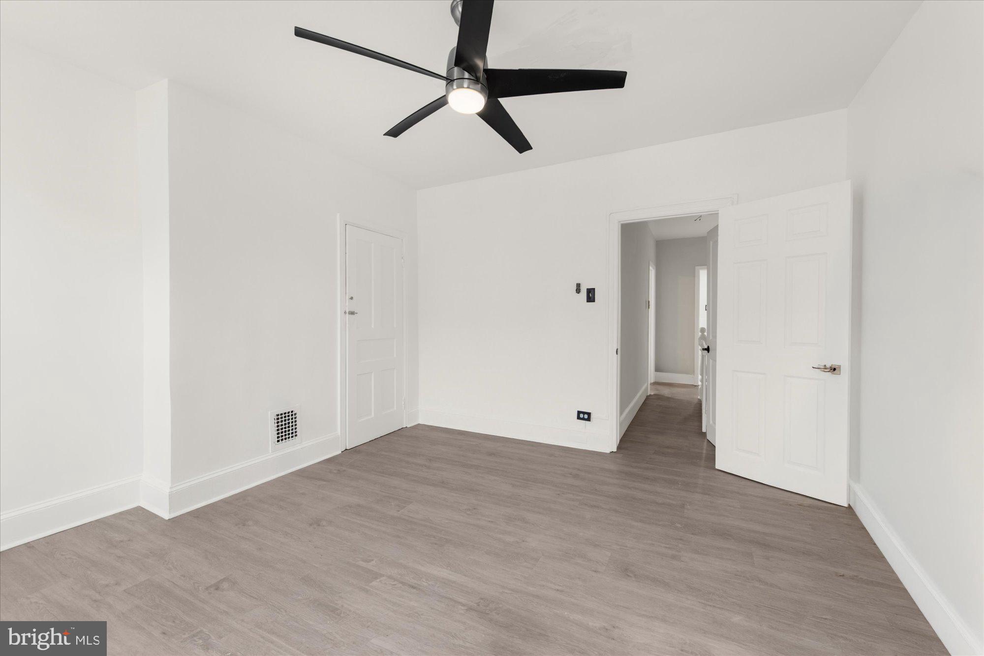 HUNTING PARK - Residential