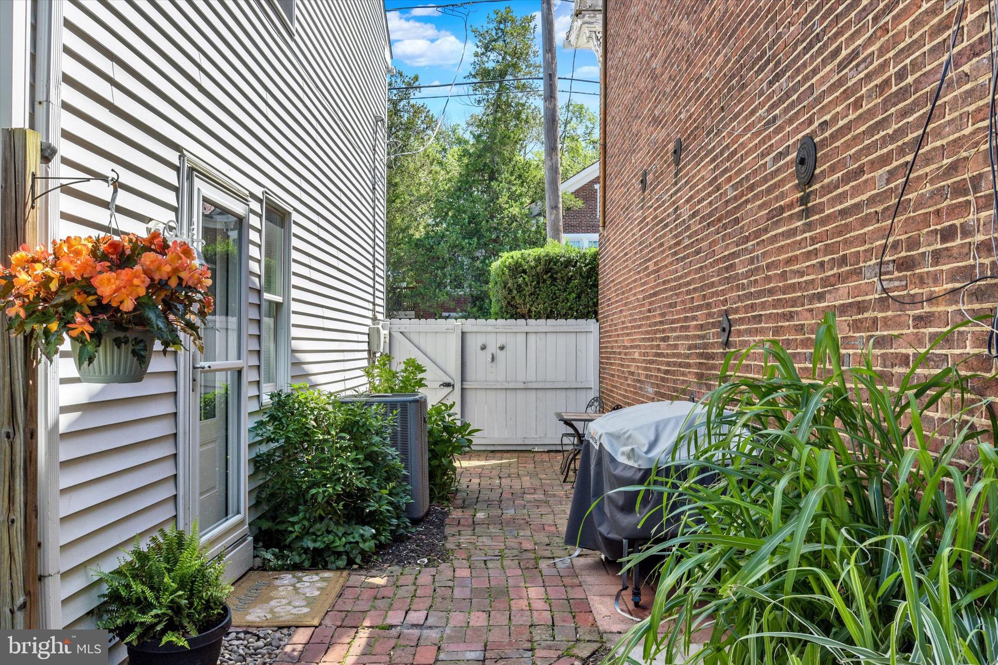 MECHANICSBURG BOROUGH - Residential