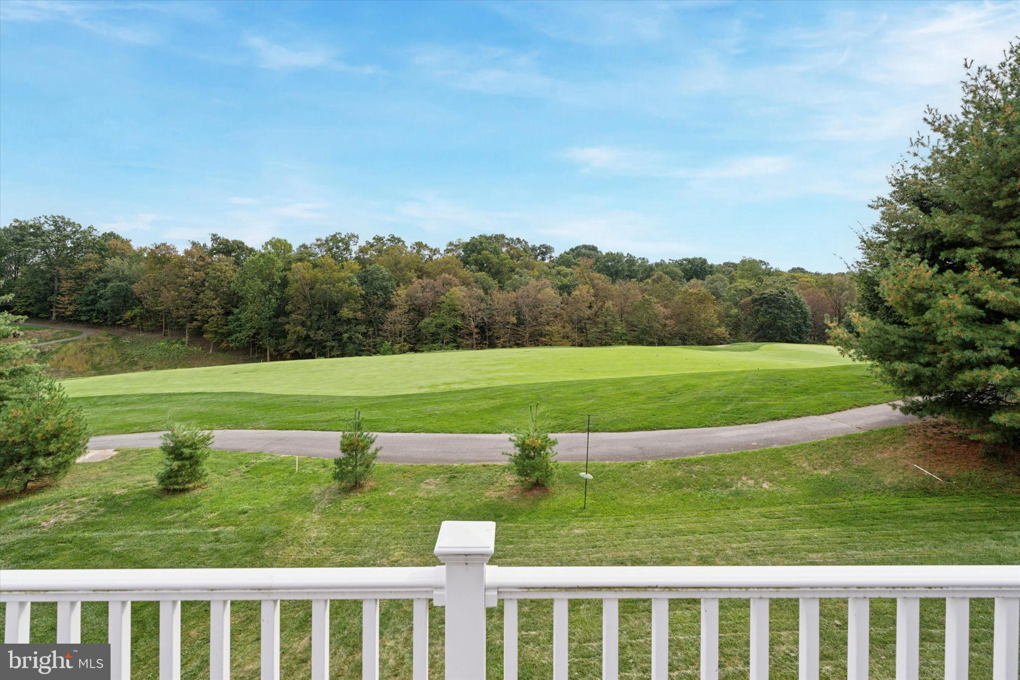 RIVERCREST - Residential