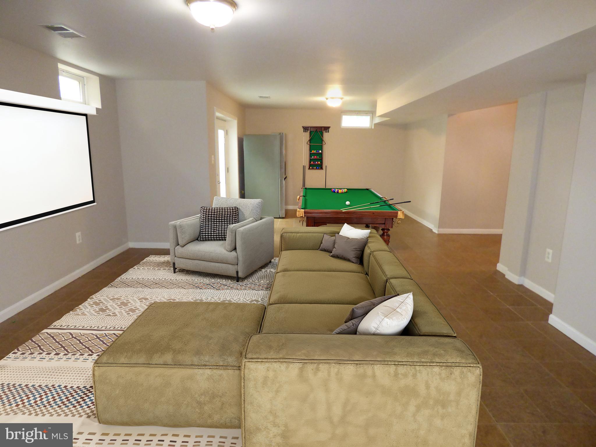 SHEFFIELD MANOR - Residential