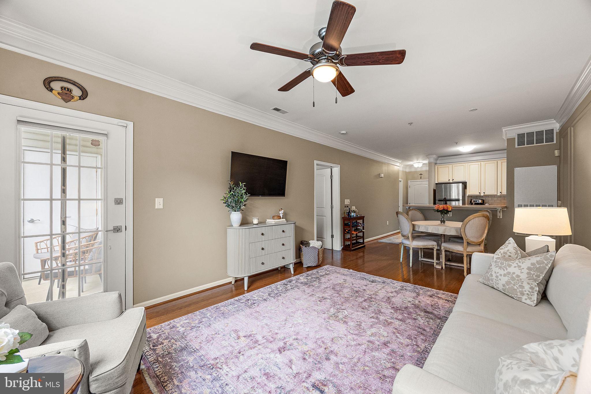 THE HOLLOW AT FOX VA - Residential