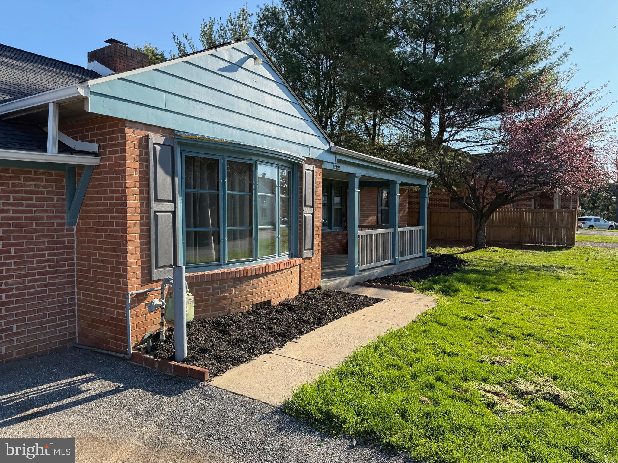 NORTH END - Residential