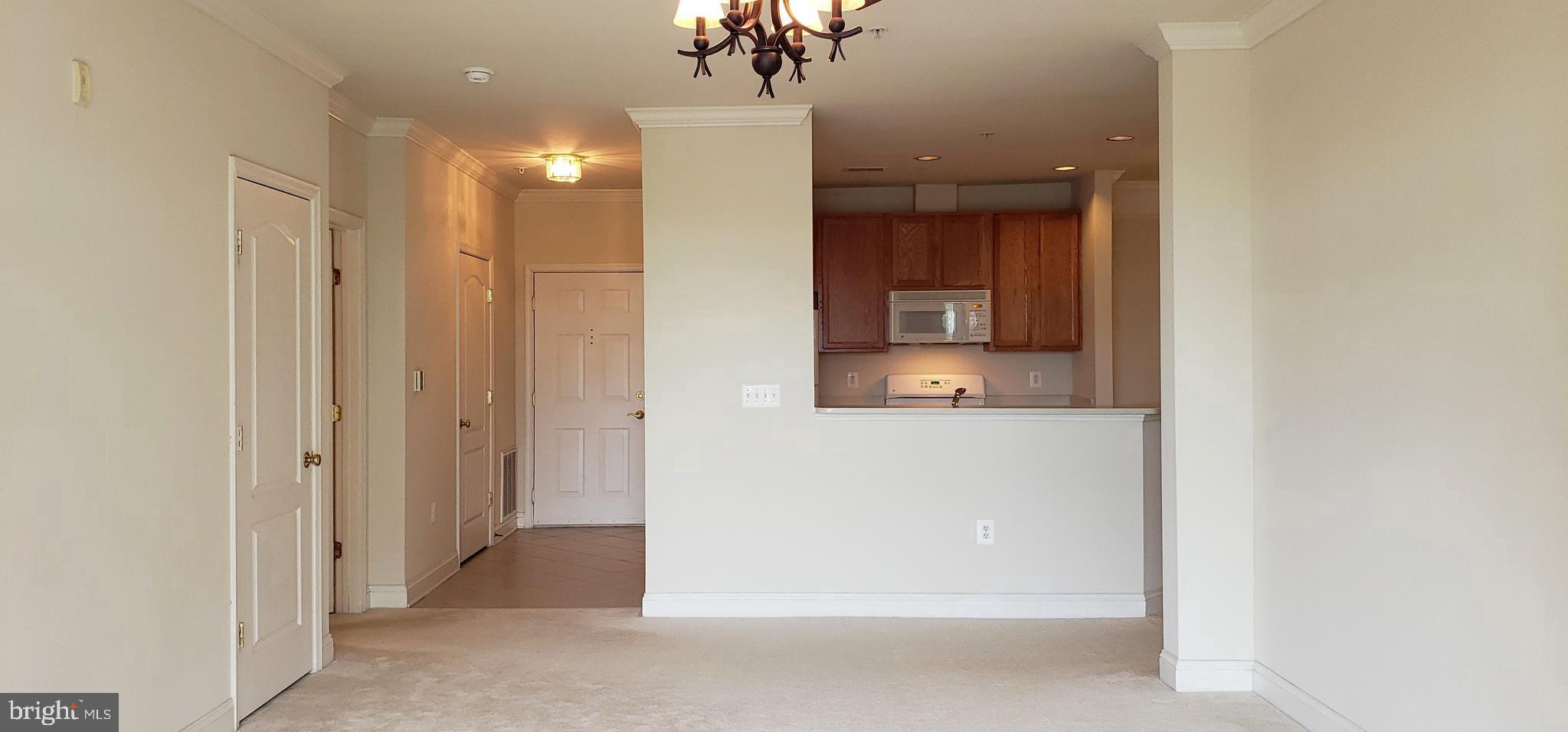 RIVER HILL - Residential Lease