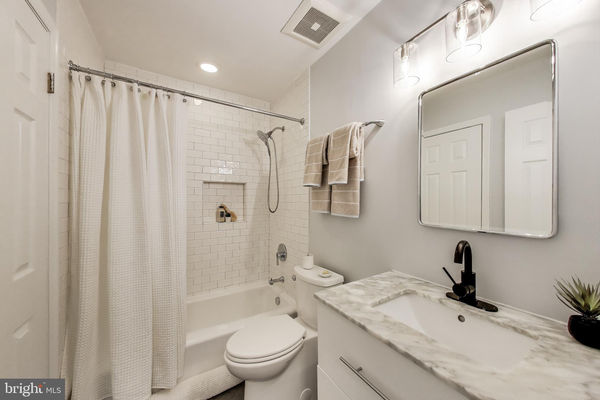 WINDGATE I - Residential