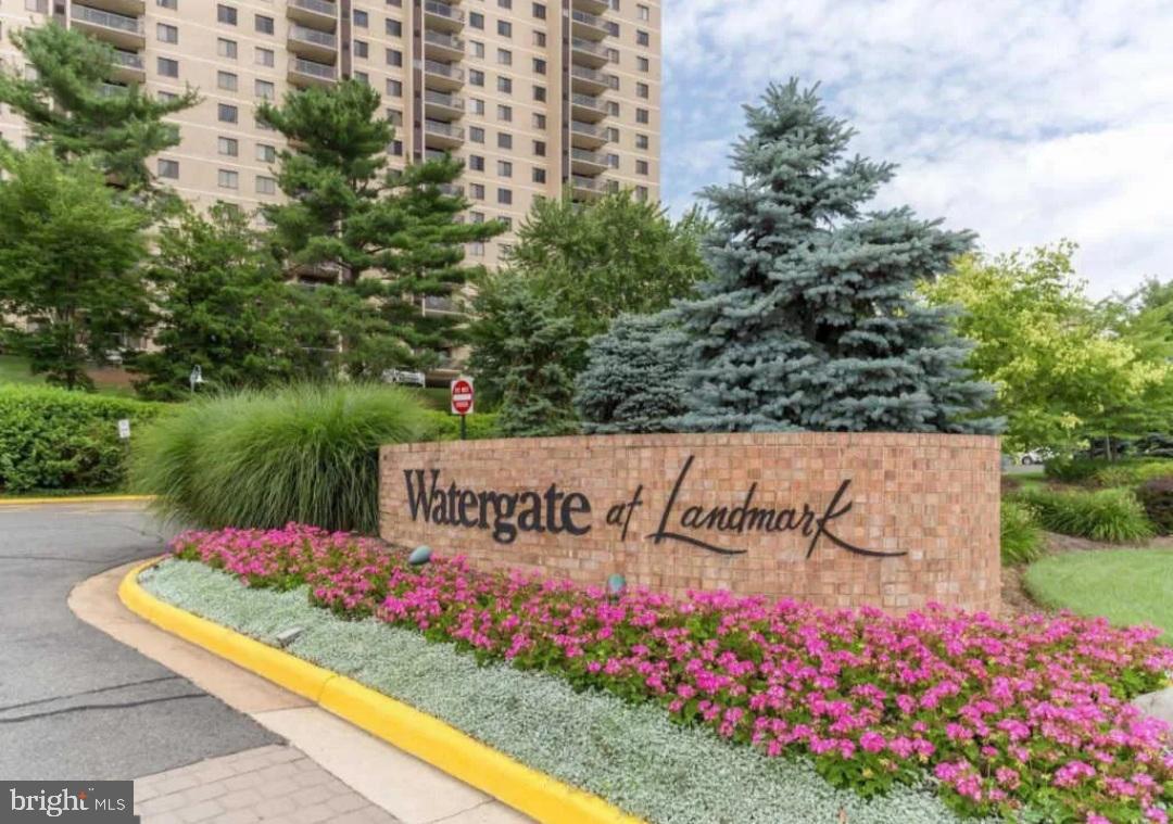 WATERGATE AT LANDMARK - Residential Lease
