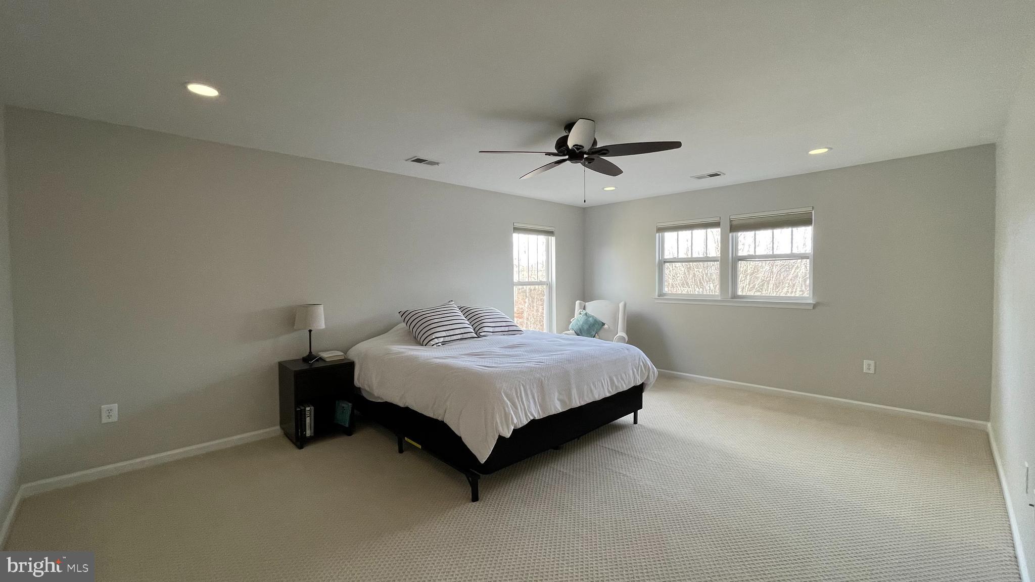VILLAGE OF IDLEWILD - Residential Lease