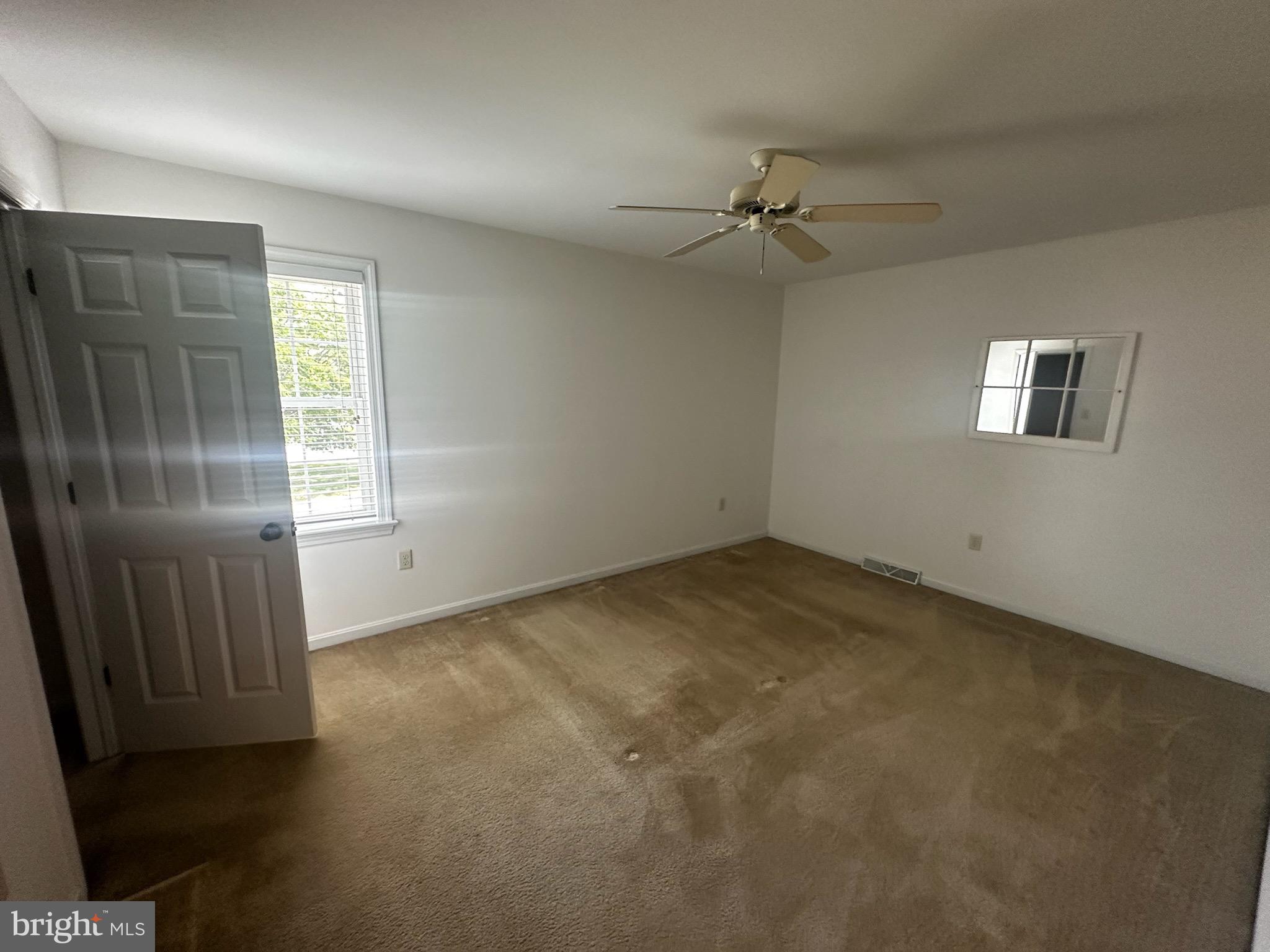 WOODS EDGE OF ELIZABETHTOWN - Residential