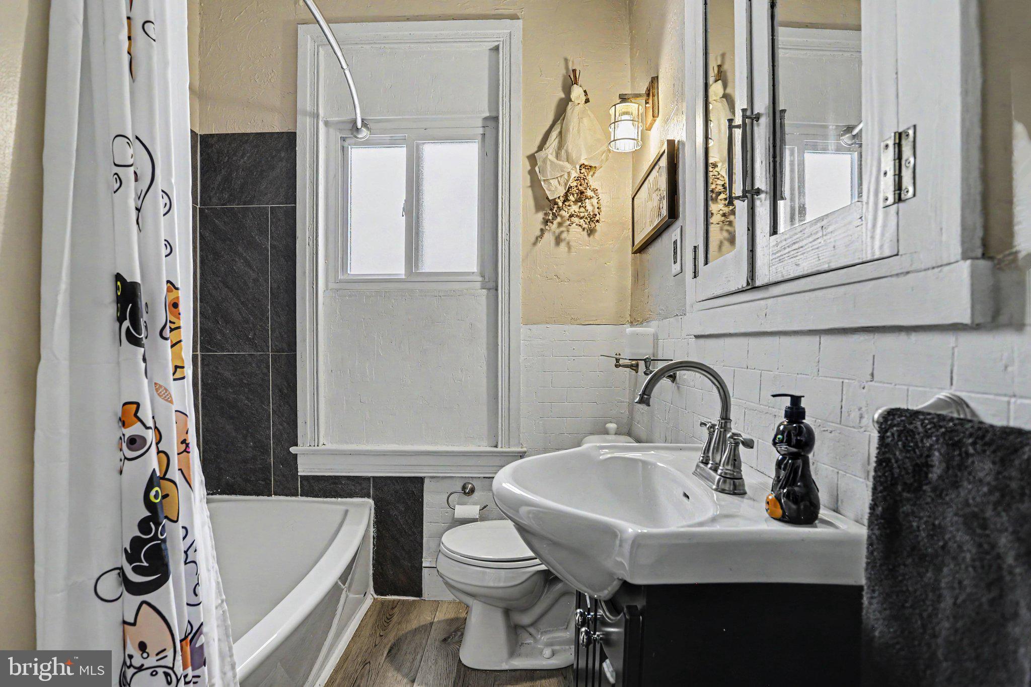 WEST YORK BORO - Residential