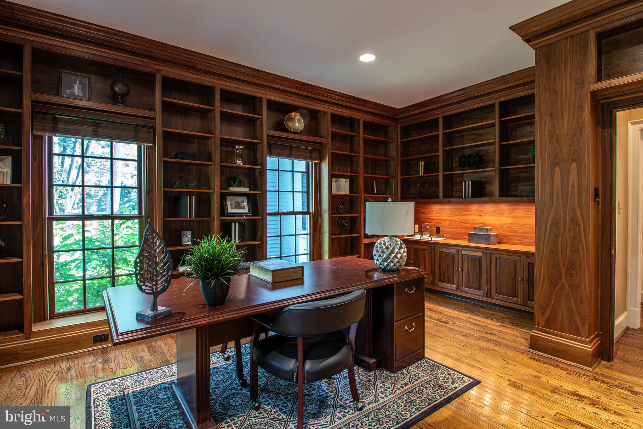 CHAPEL HILL - Residential