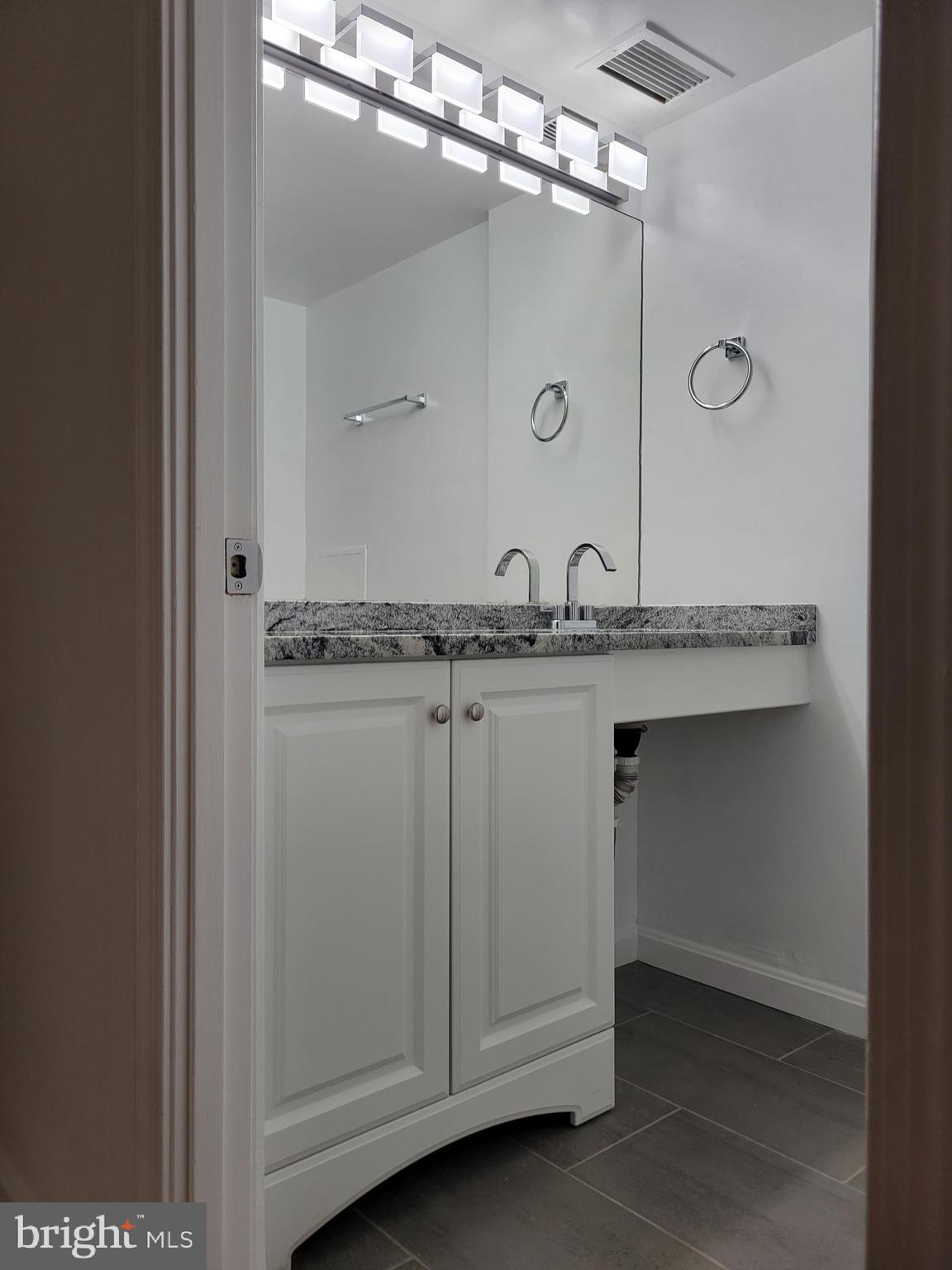 SILVER SPRING - Residential