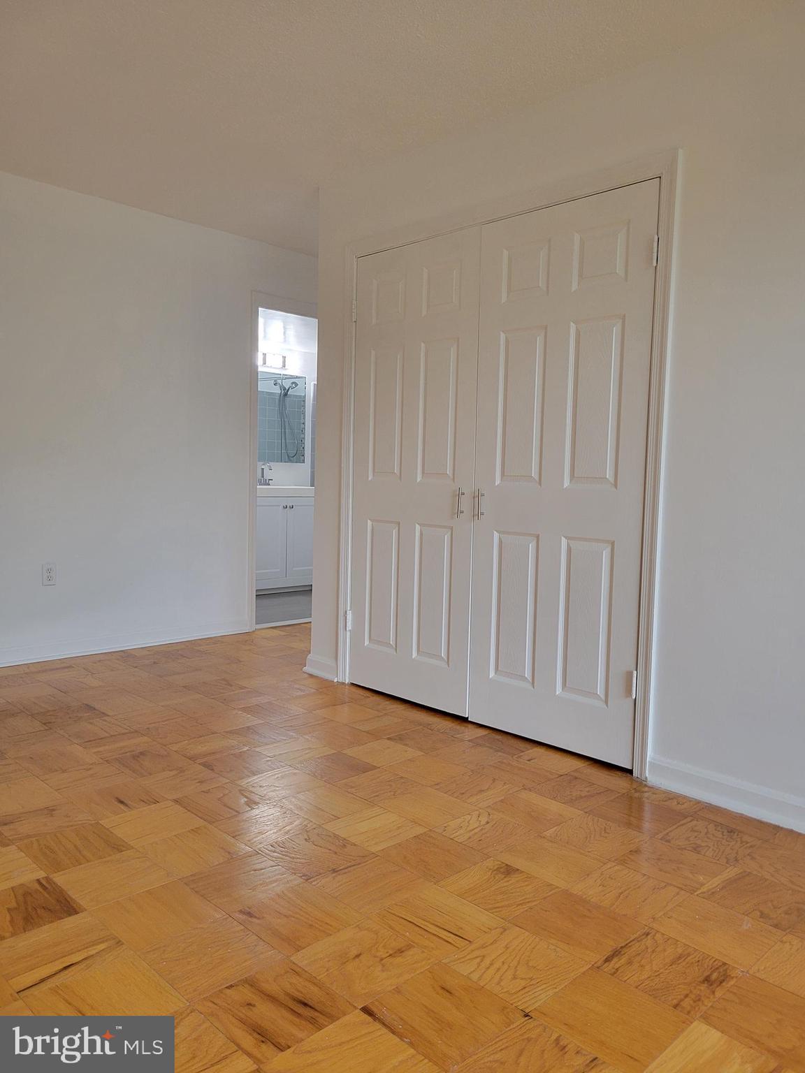 SILVER SPRING - Residential