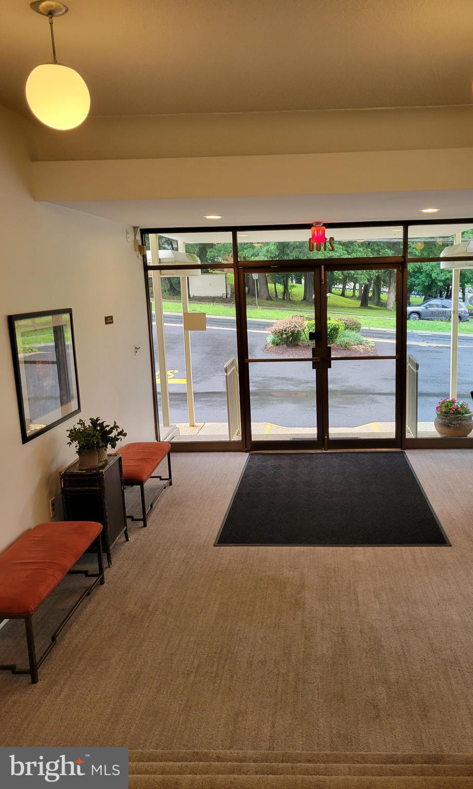 SILVER SPRING - Residential