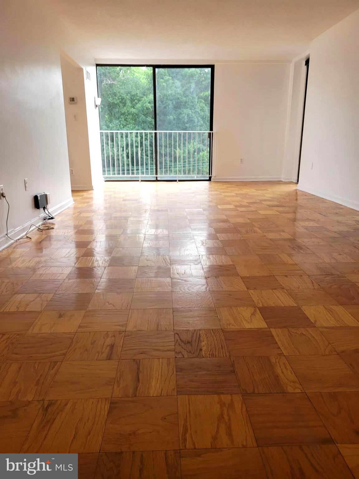 SILVER SPRING - Residential