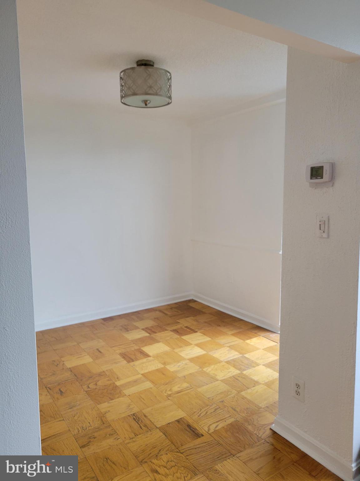 SILVER SPRING - Residential