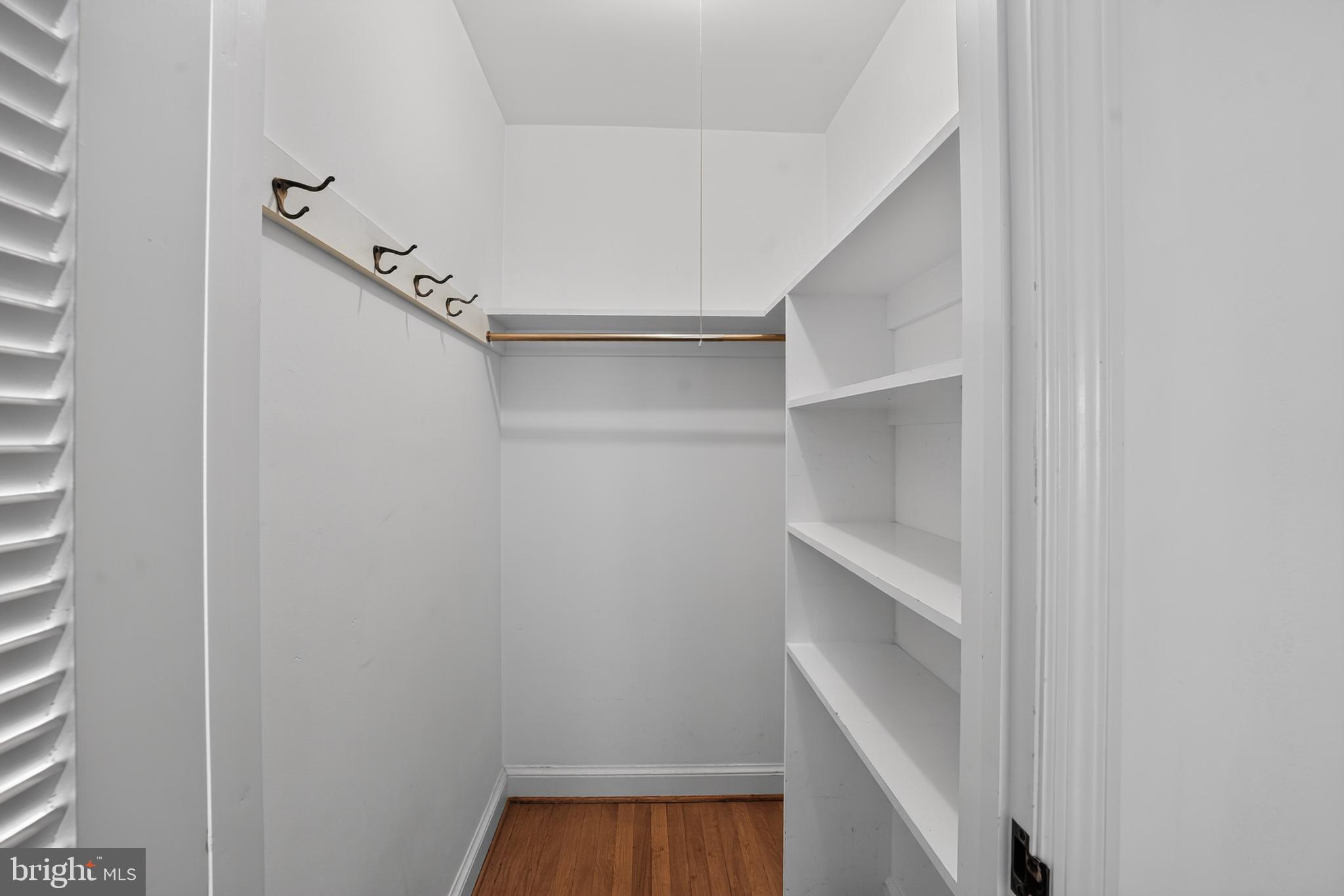 KENWOOD PARK - Residential