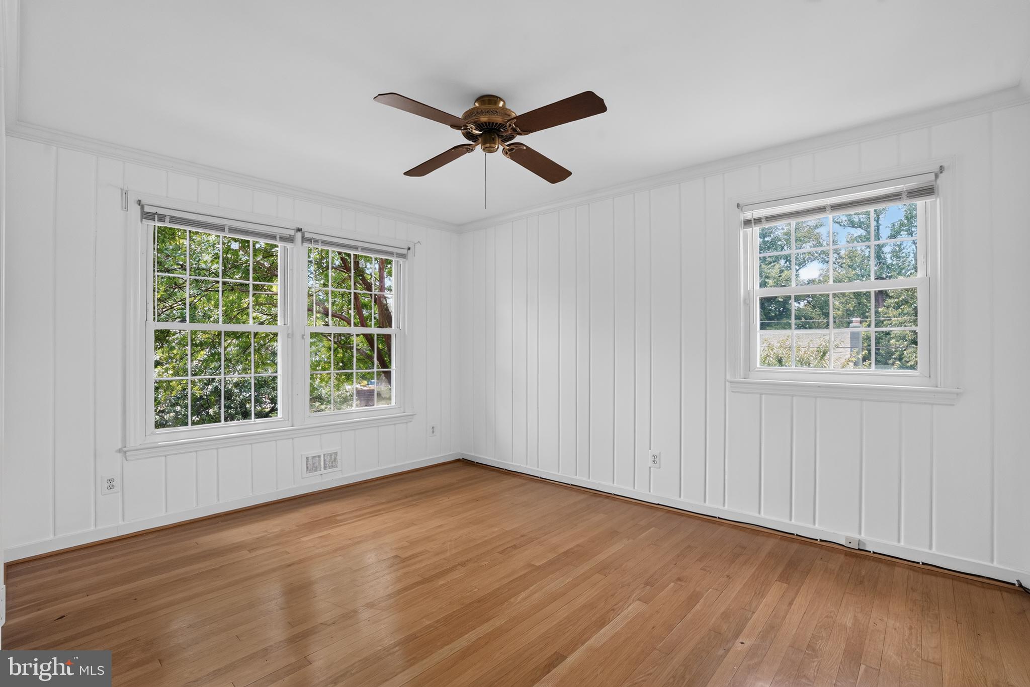 KENWOOD PARK - Residential