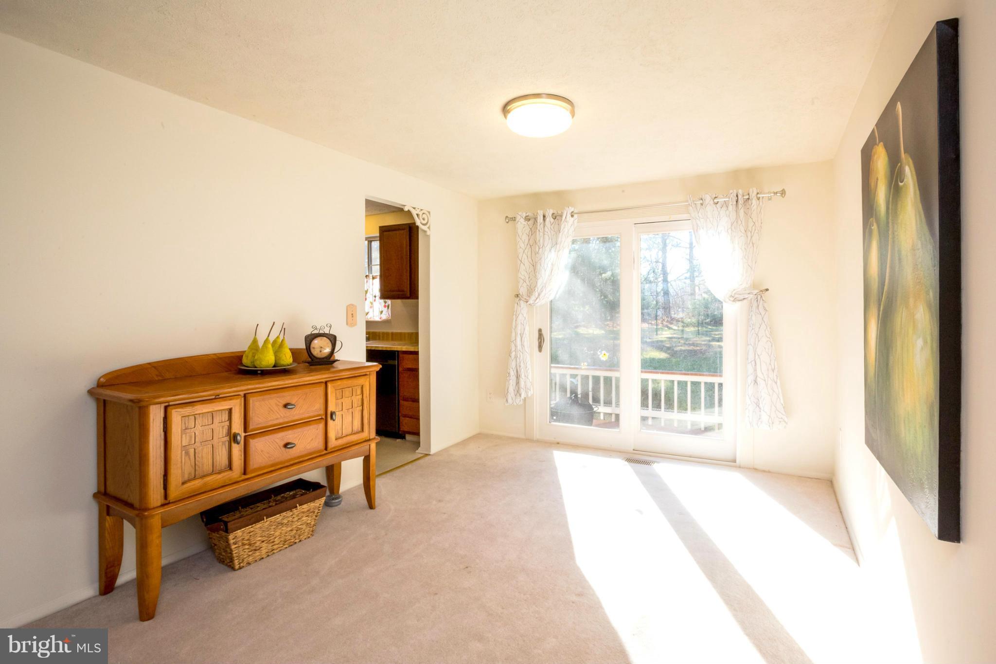 BURLEIGH MANOR - Residential