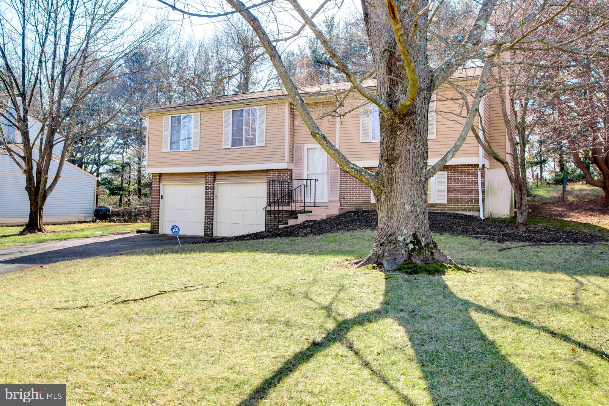 BURLEIGH MANOR - Residential