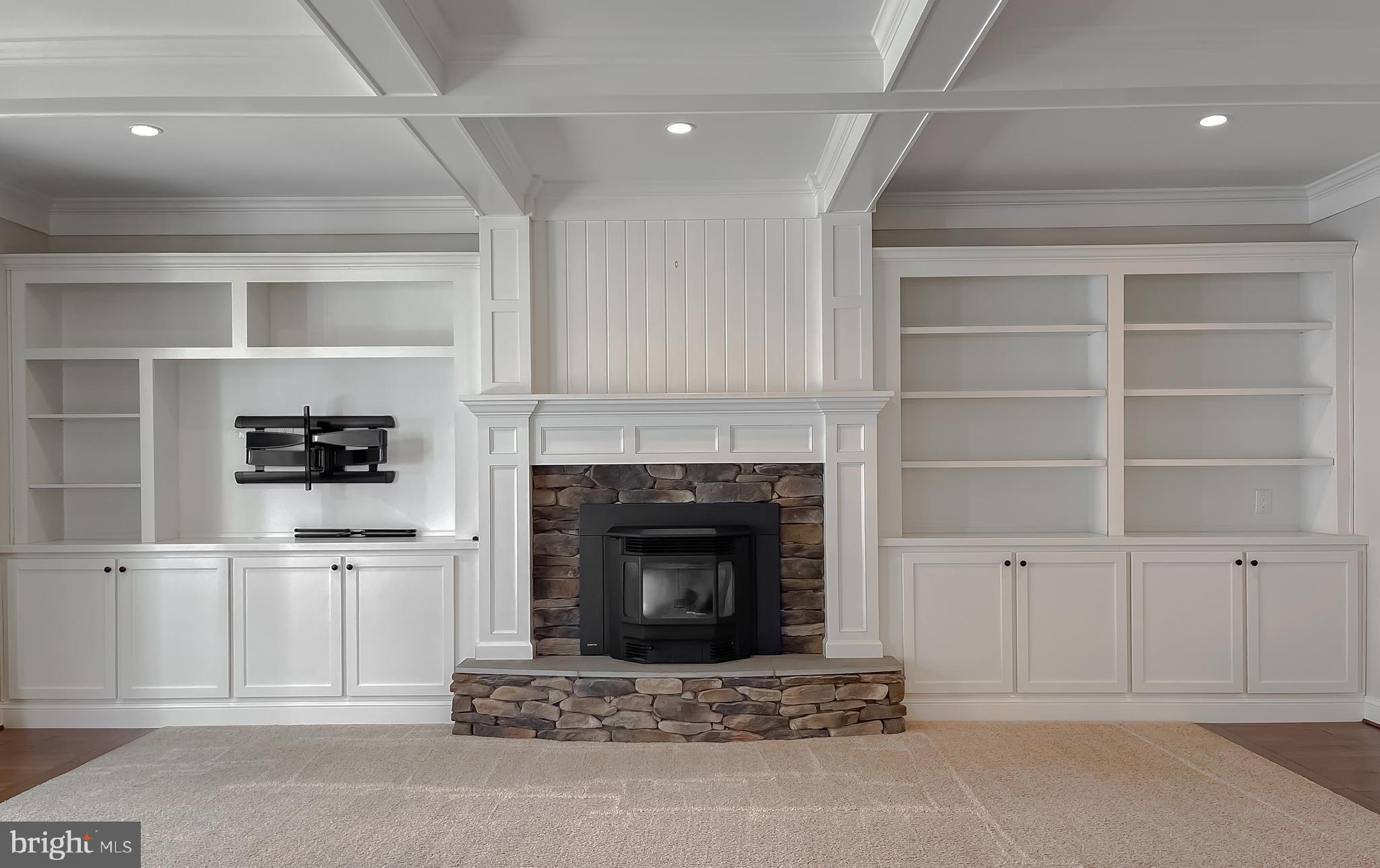 HALF PONE POINT - Residential
