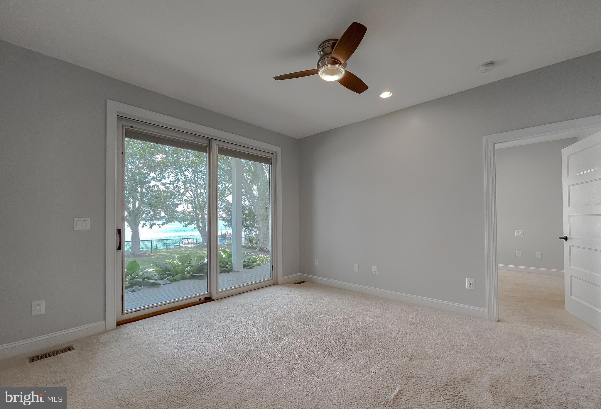 HALF PONE POINT - Residential