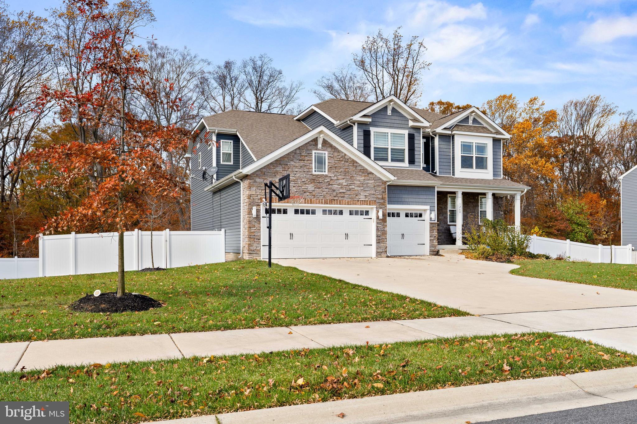 SHANNON COVE - Residential