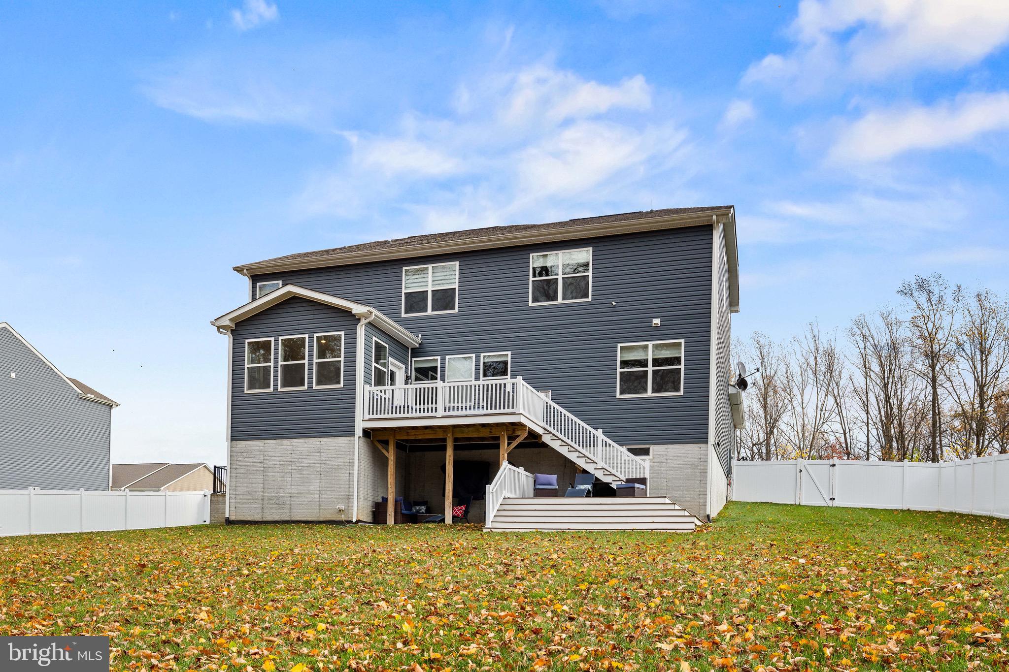 SHANNON COVE - Residential