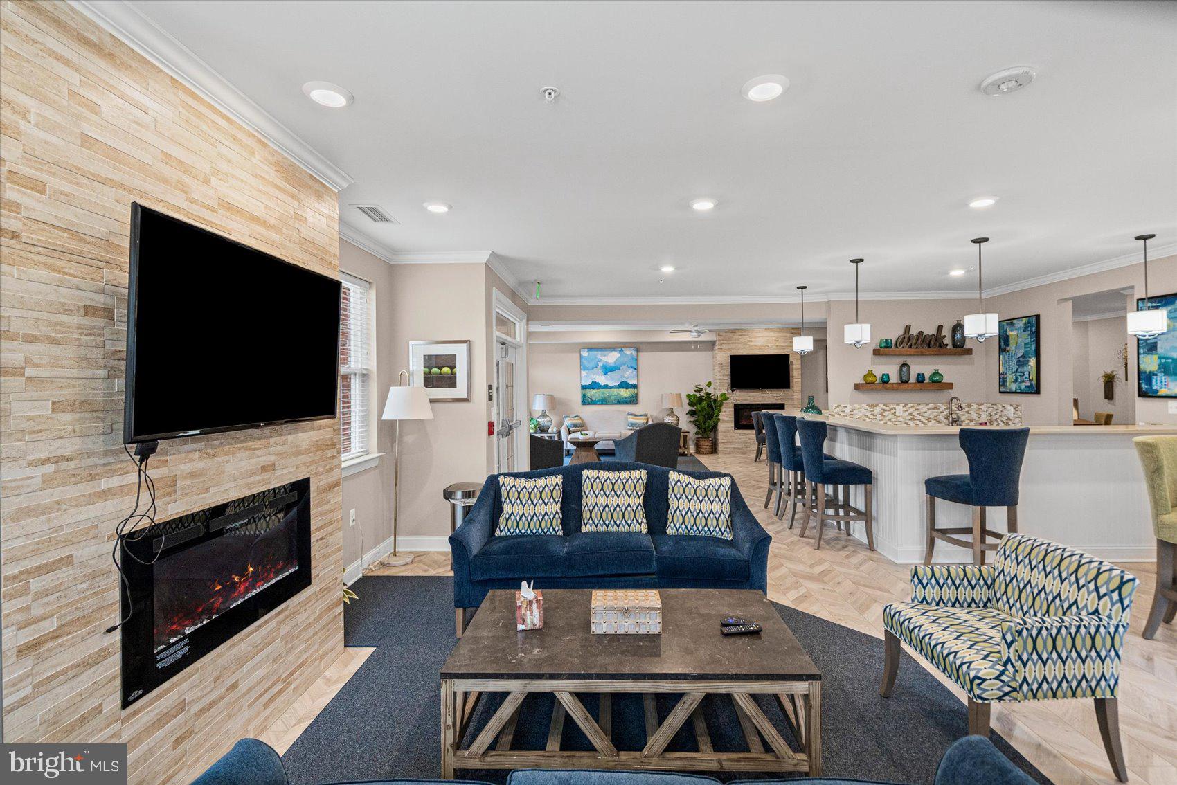 OVERLOOK AT GATEWAY - Residential