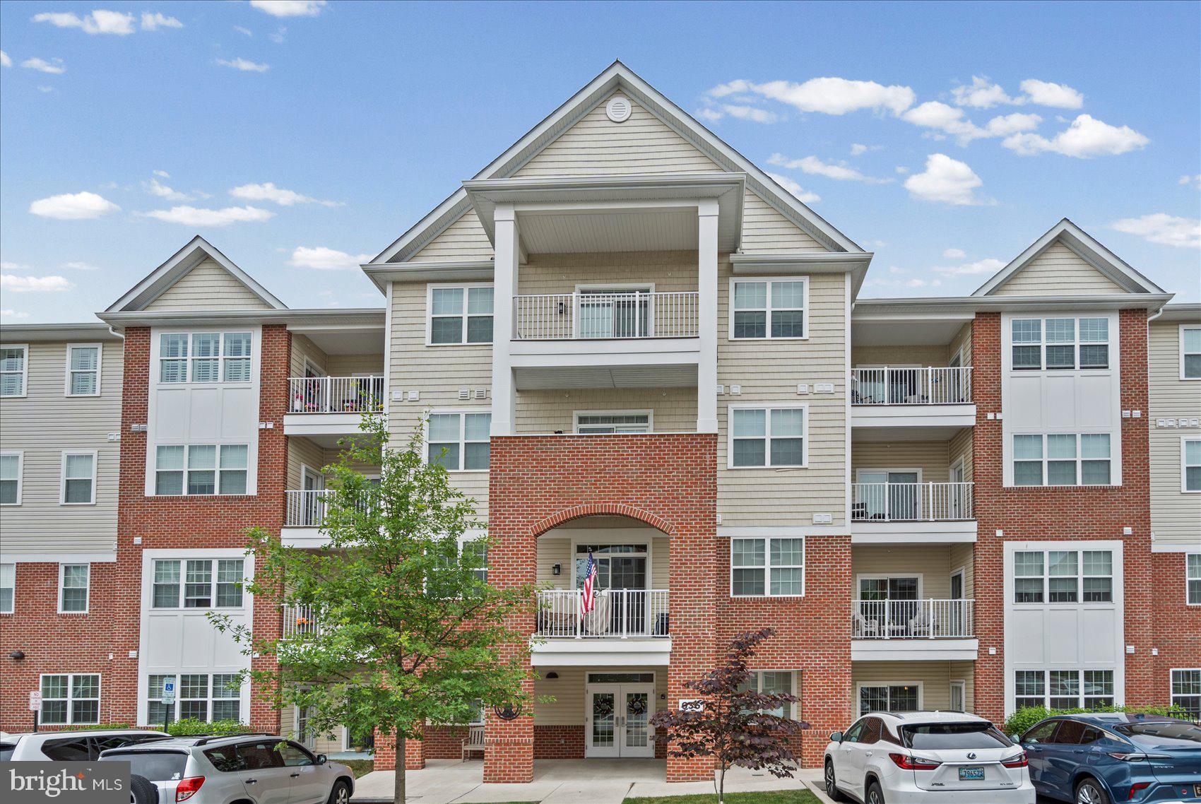 OVERLOOK AT GATEWAY - Residential