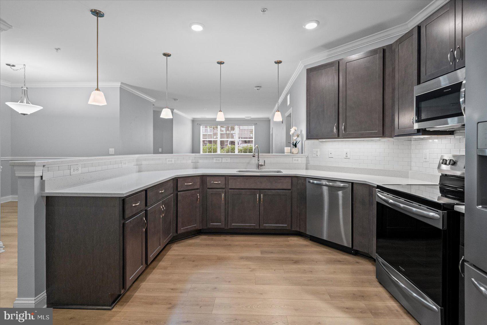 OVERLOOK AT GATEWAY - Residential