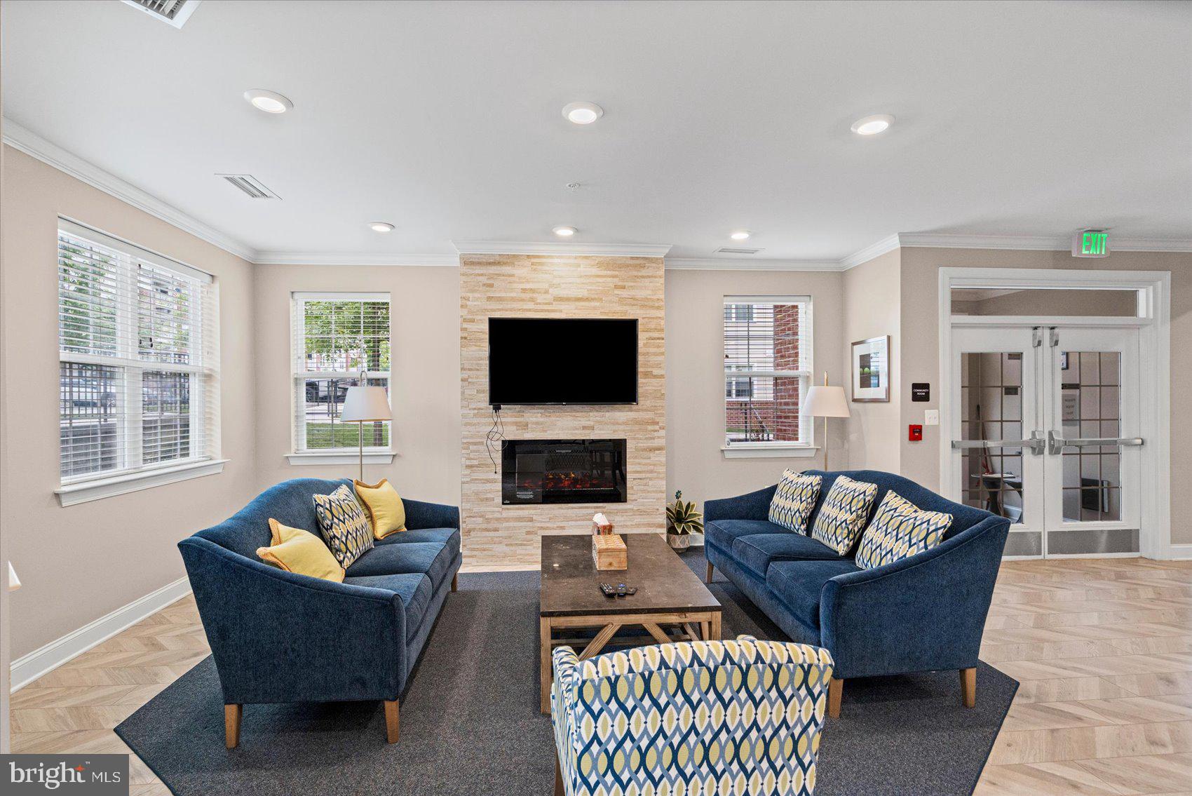 OVERLOOK AT GATEWAY - Residential